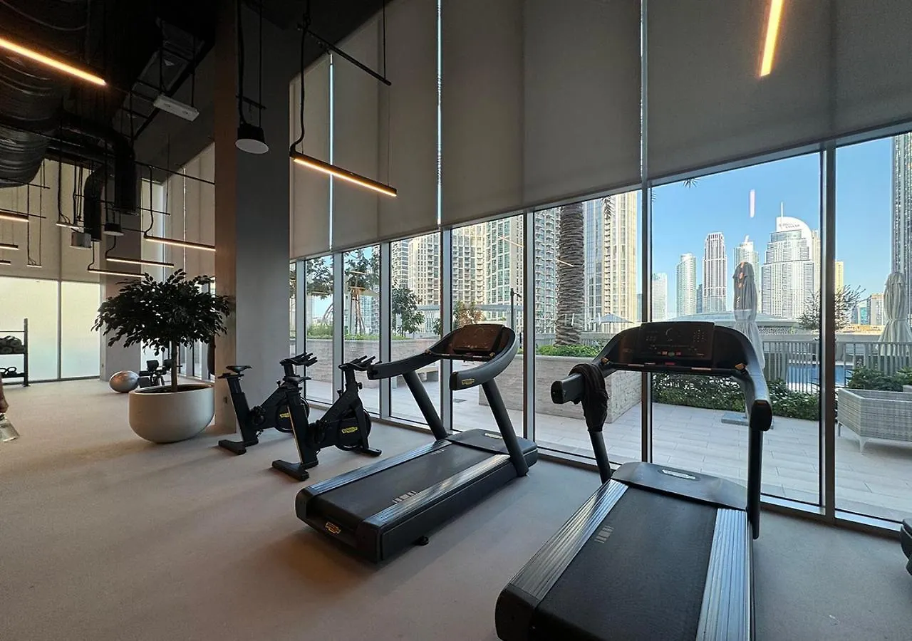 Kinfolk Homes - 5-Star Family Stay, 8 Minutes Walk To Dubai Mall & Burj Khalifa 0*,