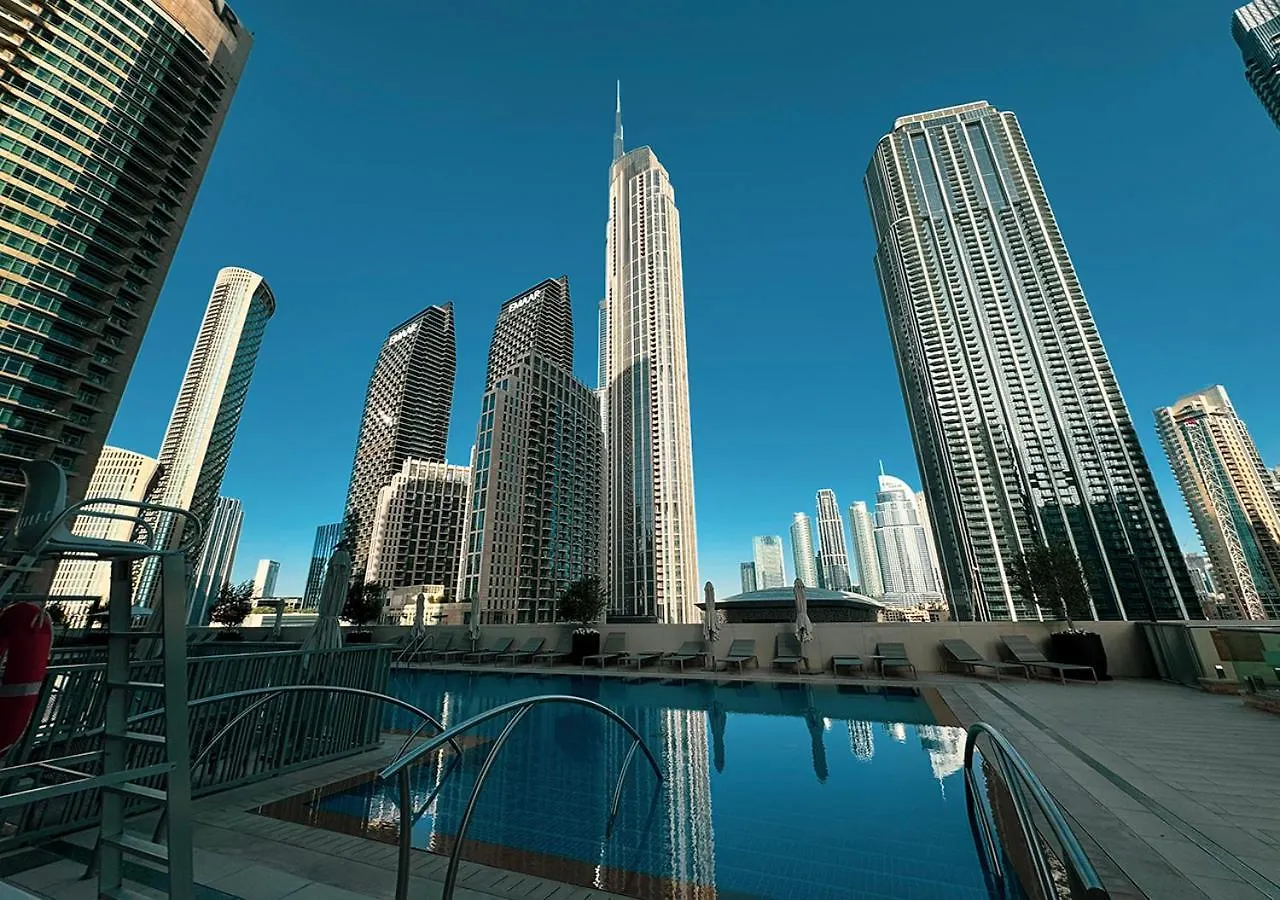 Kinfolk Homes - 5-Star Family Stay, 8 Minutes Walk To Dubai Mall & Burj Khalifa Apartment