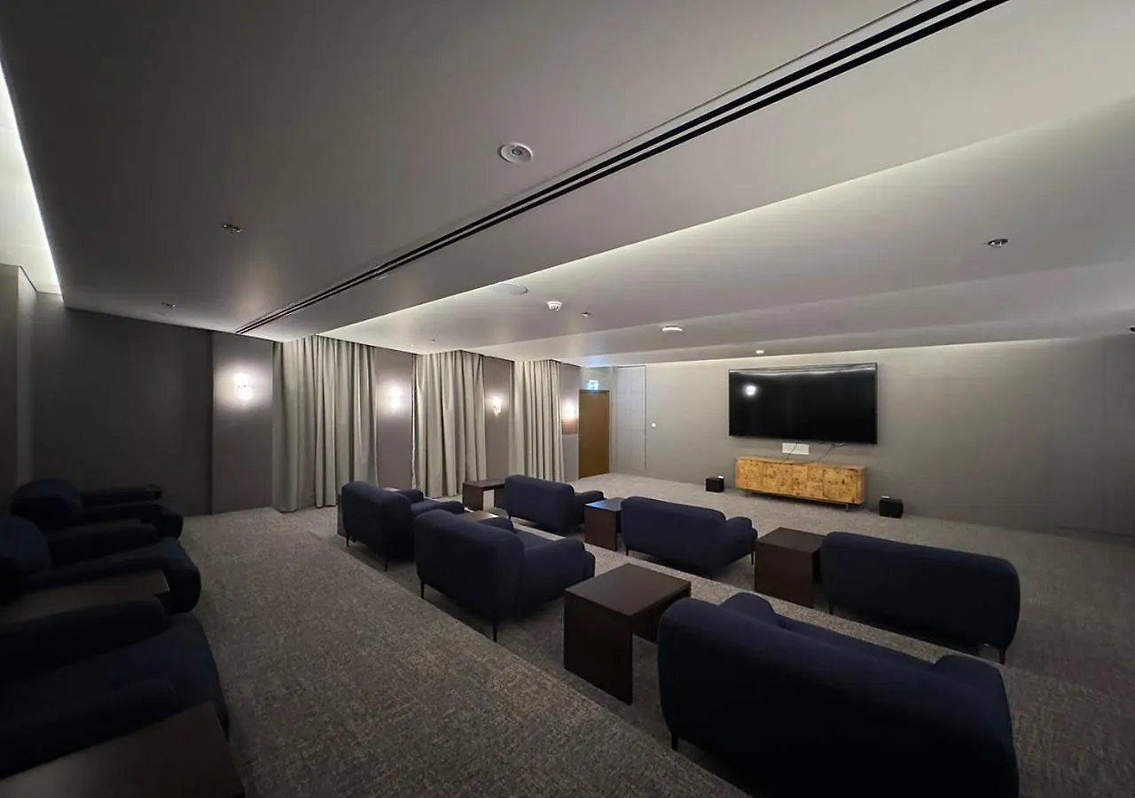 Kinfolk Homes - 5-Star Family Stay, 8 Minutes Walk To Dubai Mall & Burj Khalifa 0*,  United Arab Emirates