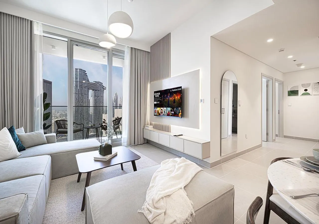 Kinfolk Homes - 5-Star Family Stay, 8 Minutes Walk To Dubai Mall & Burj Khalifa
