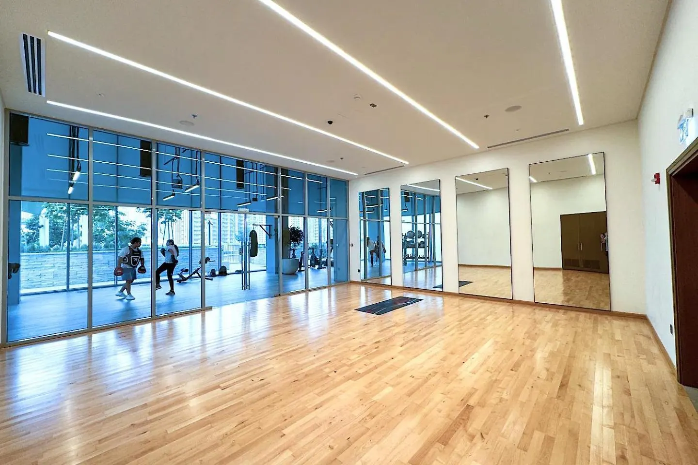 Apartment Kinfolk Homes - 5-Star Family Stay, 8 Minutes Walk To Dubai Mall & Burj Khalifa