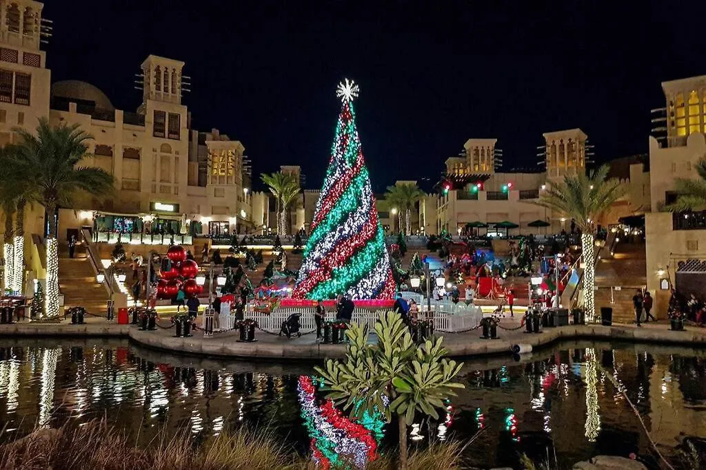 Apartment Kinfolk Homes - 5-Star Family Stay, 8 Minutes Walk To Dubai Mall & Burj Khalifa